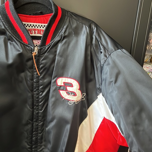Vintage NASCAR Jacket - Picture 4 of 6